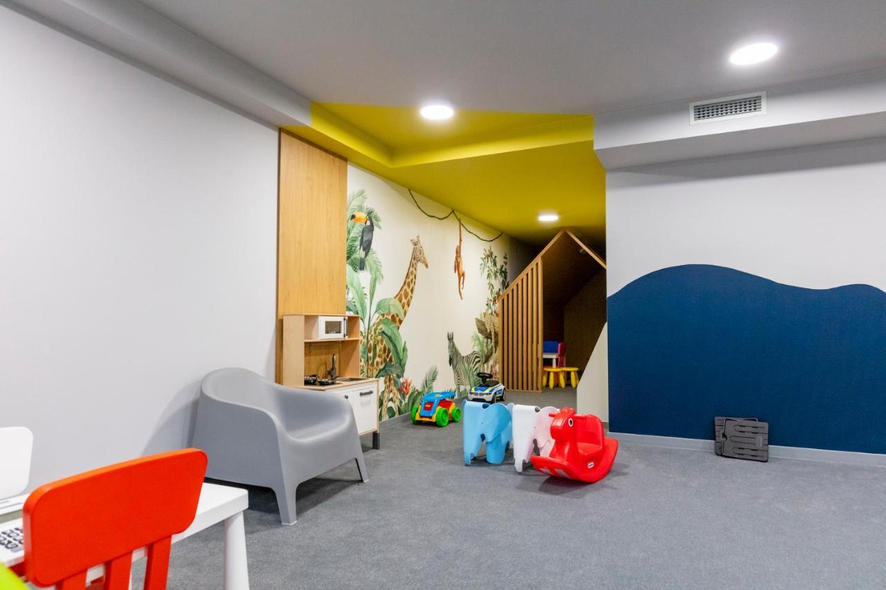 Apartament 7M Z Basenem W Jednym Budynku Klifowa Rewal Bon Turystyczny !!! Free Private Parking 외부 사진